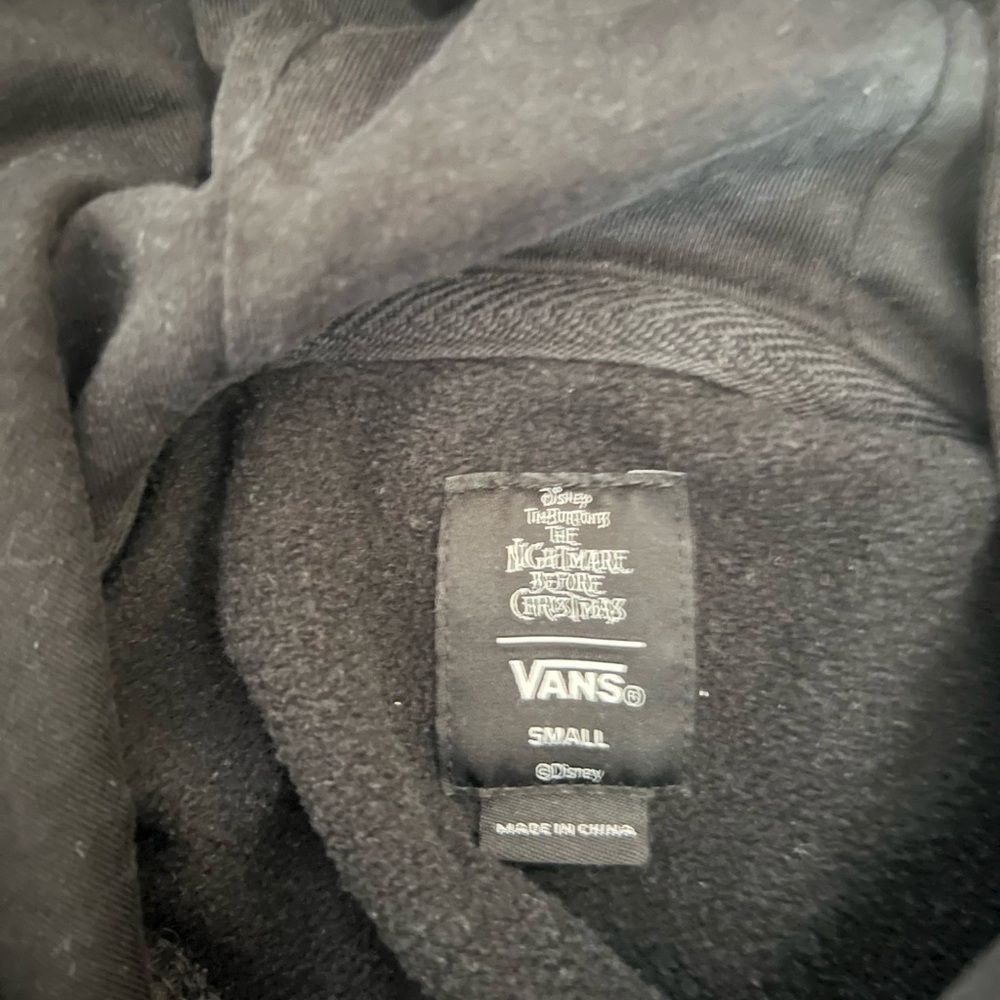 Vans x Disney Nightmare Before Christmas Glow-in-the-Dark Hoodie – Adult Small​​ - Picture 5 of 7